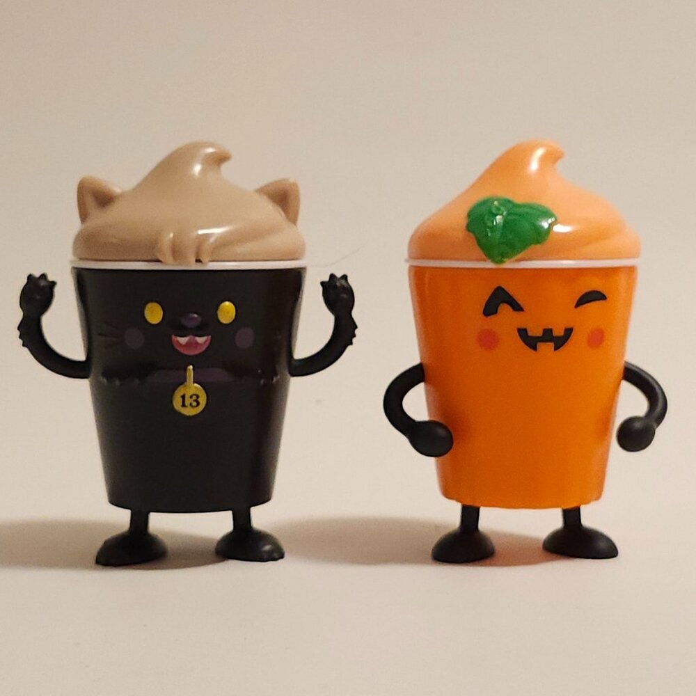 ADORABLE Wendy's FROSTY FRIGHTS Toys Pair Ice Patch PURRMA FROST